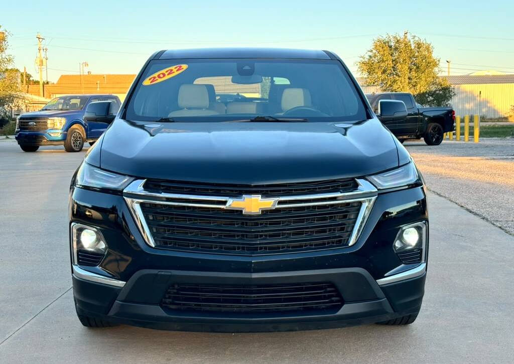 2022 CHEVROLET TRAVERSE LS